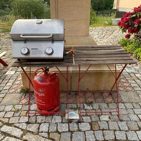 Ferienwohnung Wachstube Mit 3 Schlafraeumen Im Rittergut Leppersdorf Wachau Екстериор снимка