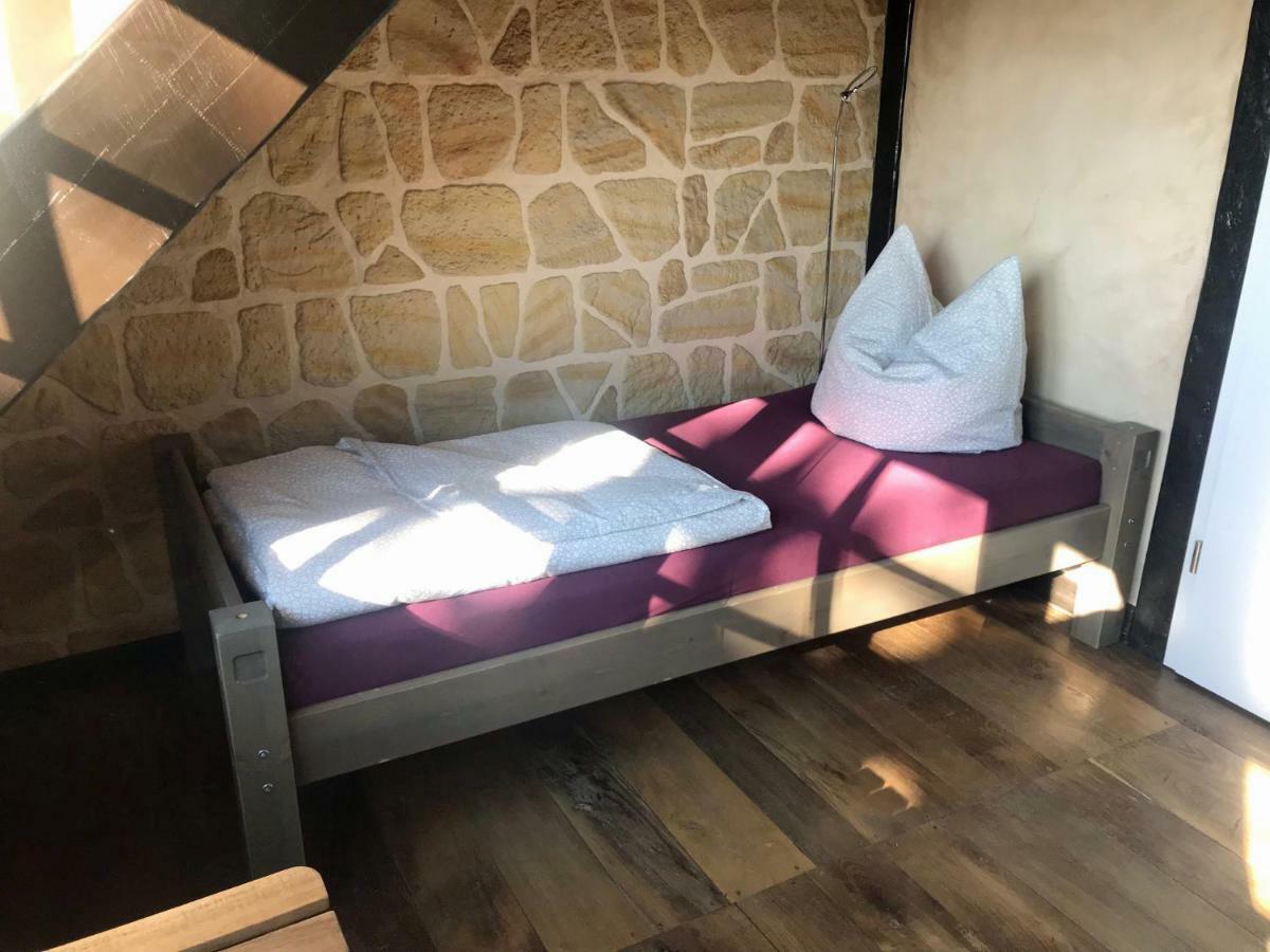 Ferienwohnung Wachstube Mit 3 Schlafraeumen Im Rittergut Leppersdorf Wachau Екстериор снимка