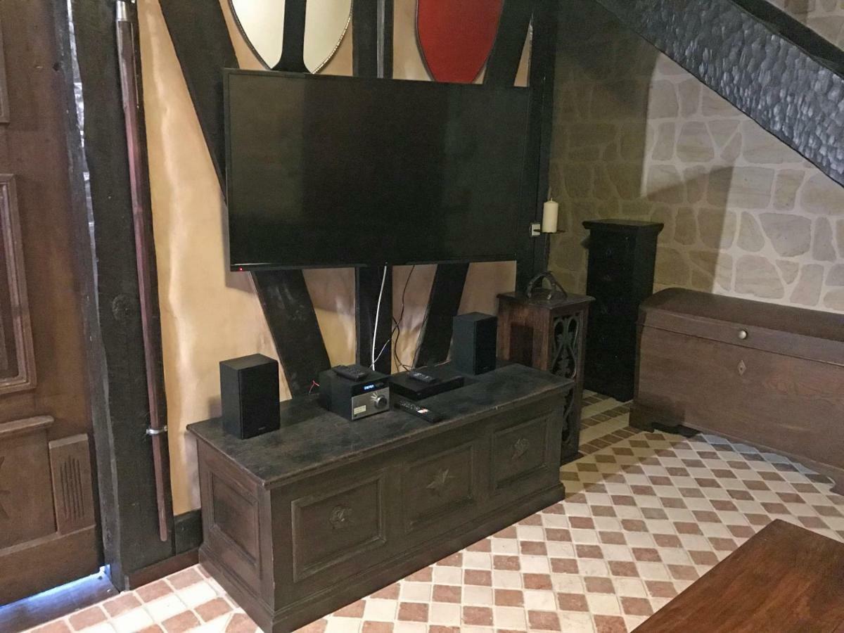 Ferienwohnung Wachstube Mit 3 Schlafraeumen Im Rittergut Leppersdorf Wachau Екстериор снимка